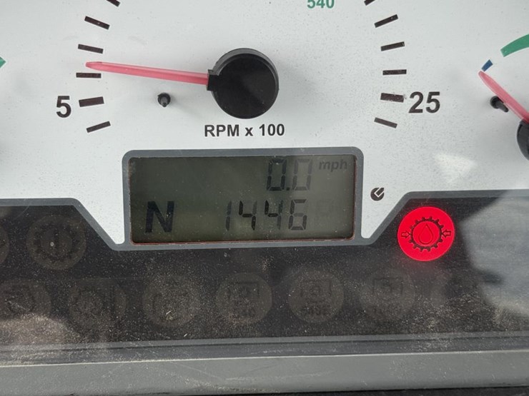 2009-massey-ferguson-3625-image-69