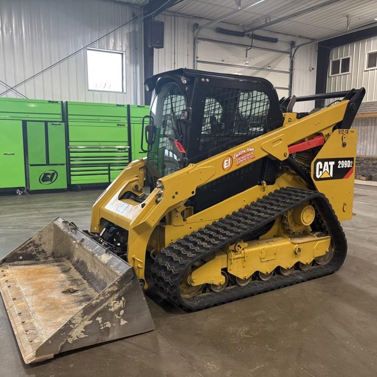 2018 CATERPILLAR 228