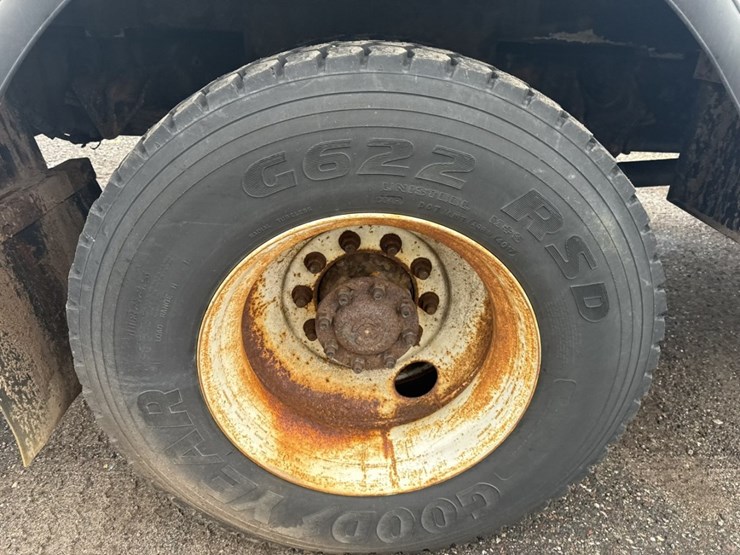 2013-international-4300-sba-image-83