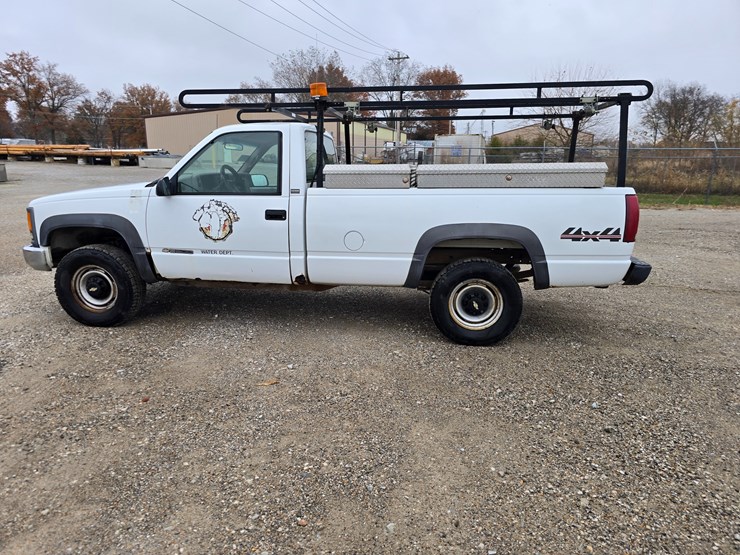 1997-chevrolet-k2500-image-8