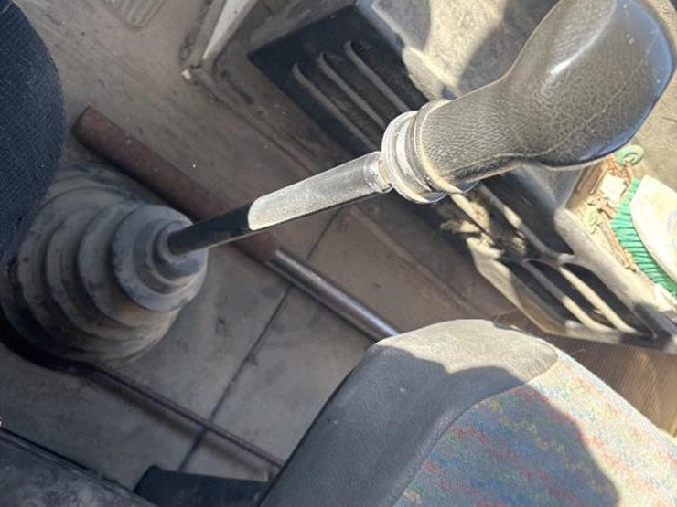 #1337-•-1998-mack-cs200-flatbed-truck-image-37