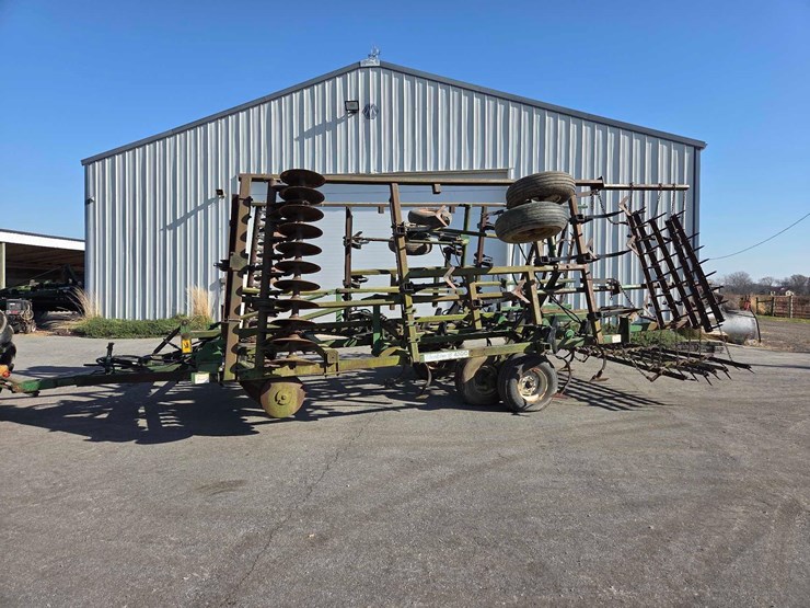 24'-farmhand-sf-4300-soil-finisher-image-1