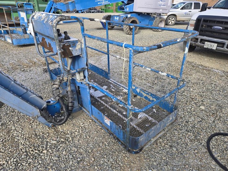 2007-genie-s85-image-11