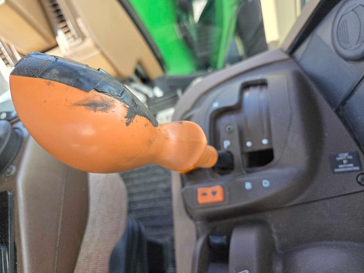 2010-john-deere-7830-image-56