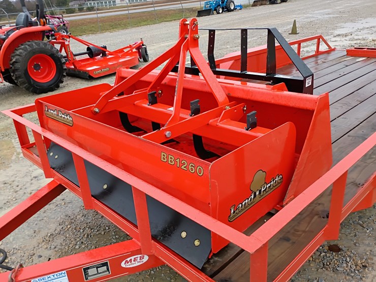 2022-kubota-la526-image-123