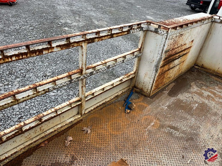 2017-freightliner-m2-s/a-tank-truck-image-46