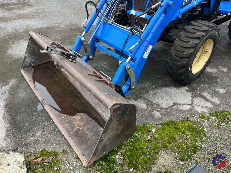 new-holland-tc40a-image-12