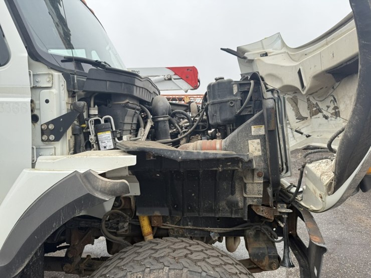 2002-international-7400-image-17