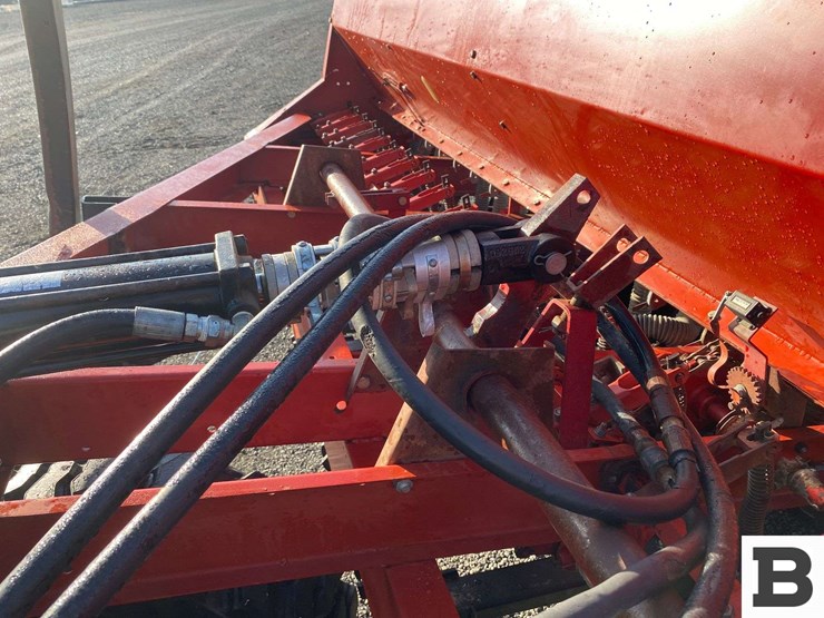j.i.-case-6300-grain-drill-image-16