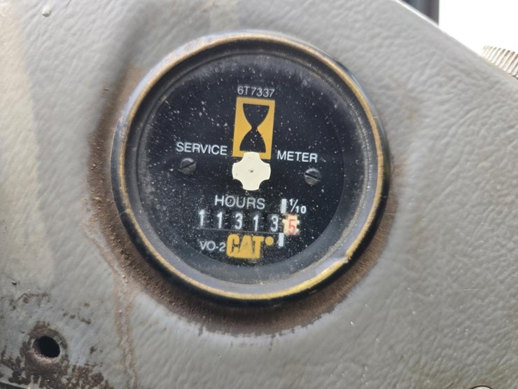 caterpillar-th83-image-62