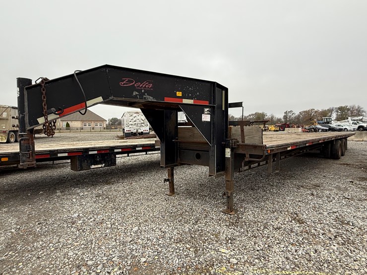 #22671-•-2004-delta-mfg-gn-f-40'-t/a-gooseneck-flatbed-trailer-4mhfs460224n013184-image-1