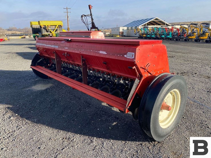 j.i.-case-5300-grain-drill-image-6