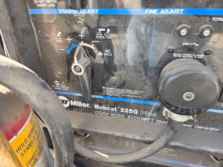 miller-bobcat-225g-image-17