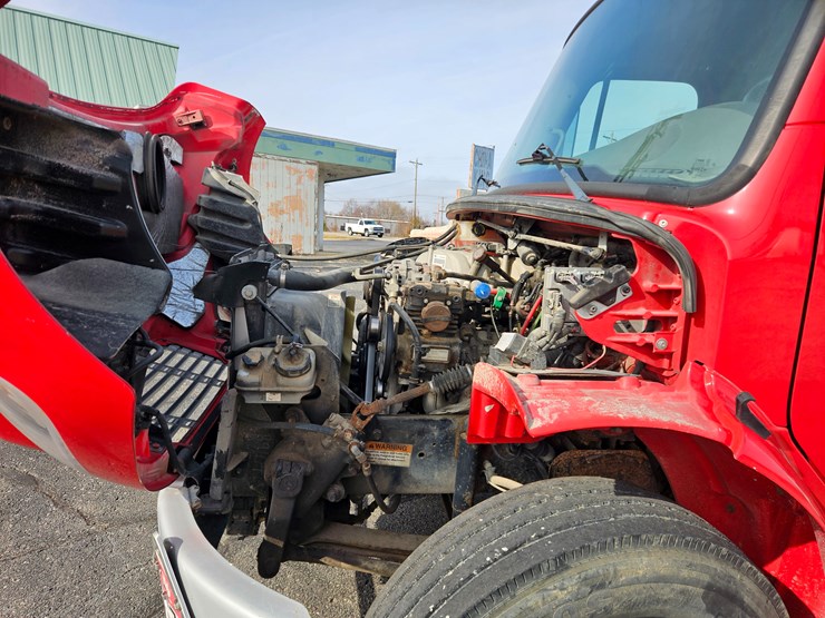 2016-freightliner-s2g-image-26