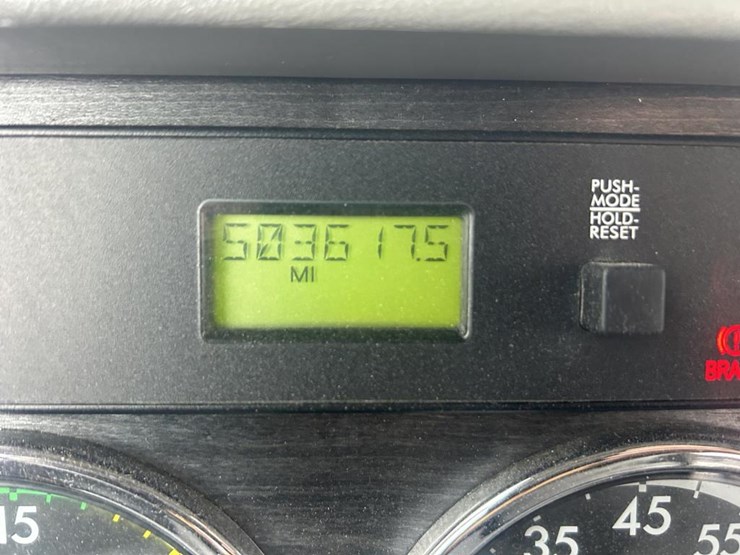 #1675-•-2016-freightliner-harrison-glider-kit-day-cab-truc-image-56