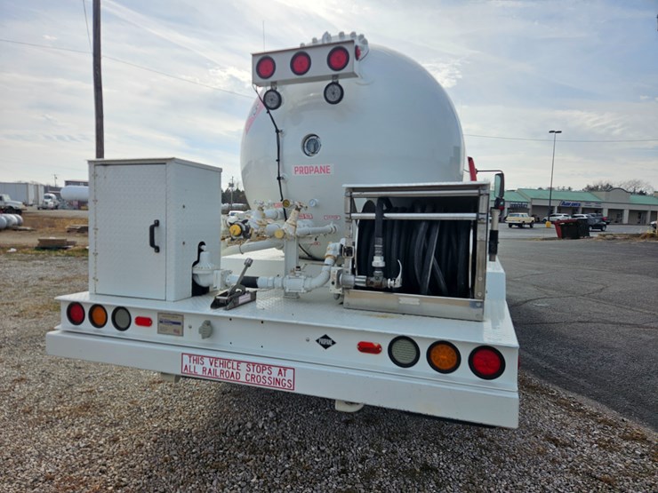 2018-freightliner-s2g-image-15