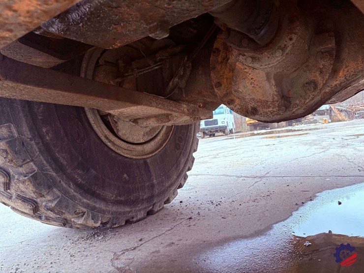 1995-volvo-a30-image-52