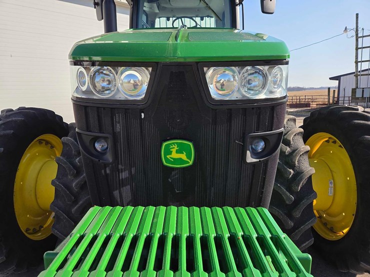 2012-john-deere-8285r-image-7
