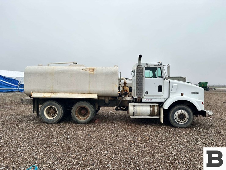 kenworth-t800-image-6