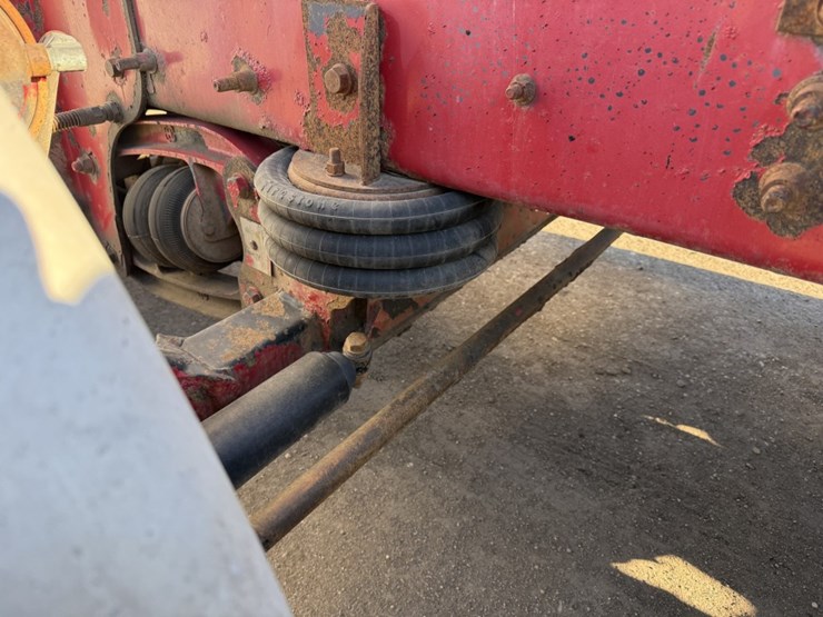 #1952-•-2008-international-eagle-day-cab-truck-tractor-image-65