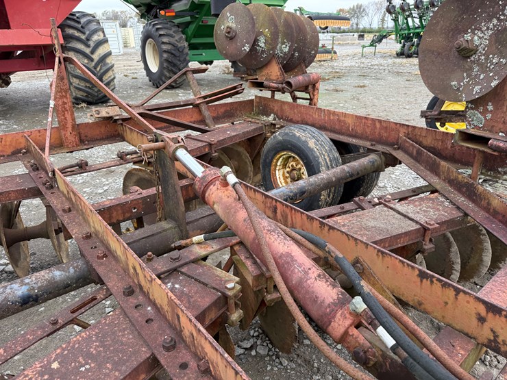 john-deere-7-image-46