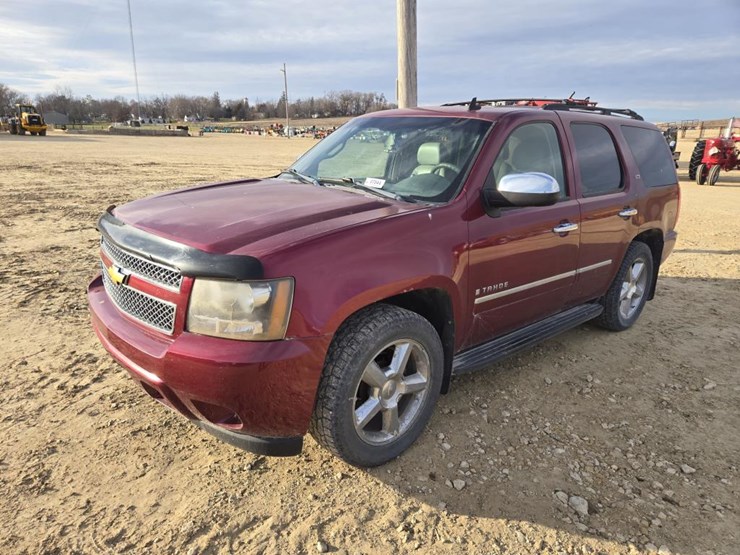 2009-chevrolet-tahoe-ltz-image-1