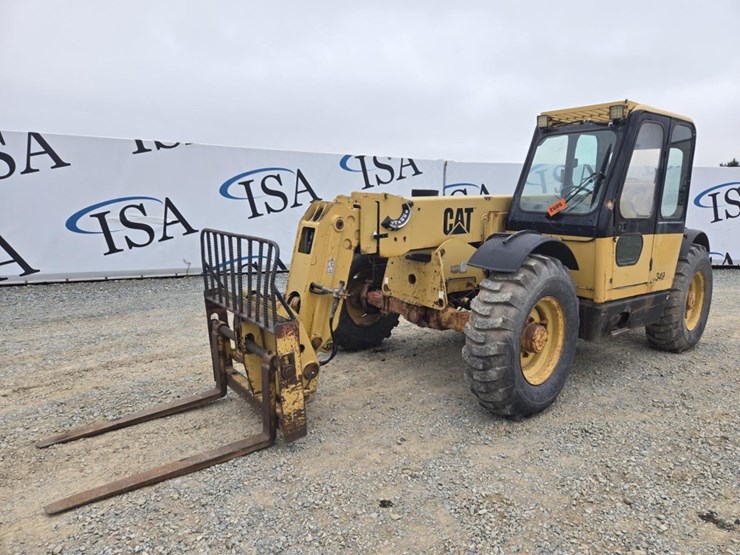 caterpillar-th83-image-1