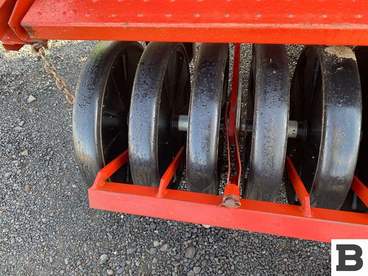 j.i.-case-6300-grain-drill-image-21