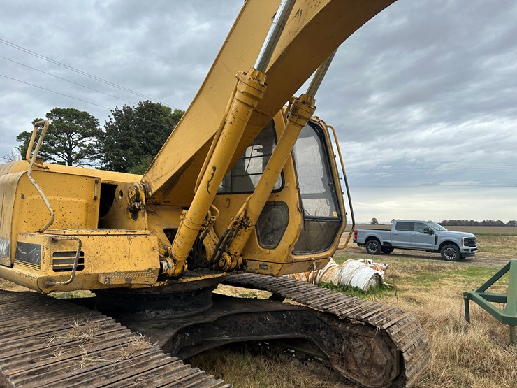 deere-790e-lc-image-43