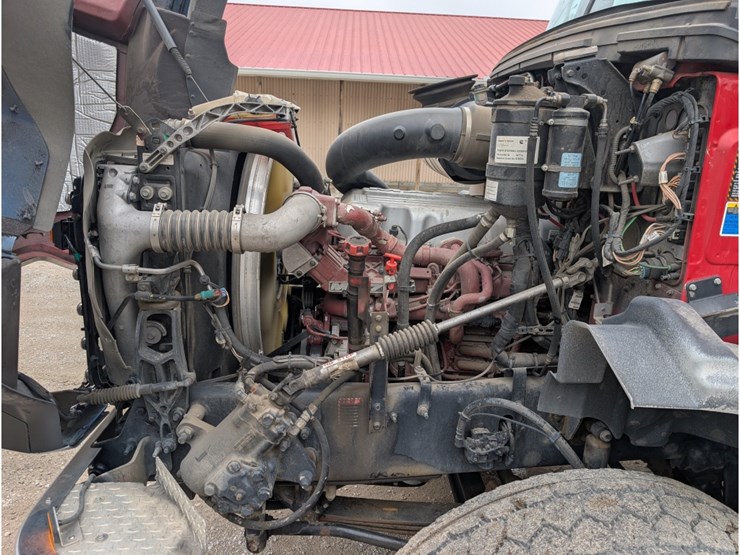 2017-mack-gu813-shingle-conveyor-image-19