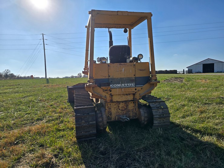 komatsu-d37p-2-image-17