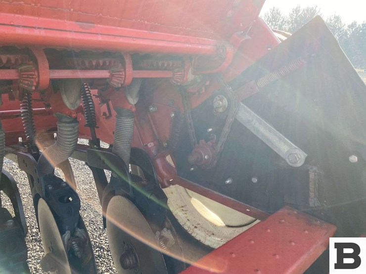 j.i.-case-5300-grain-drill-image-25