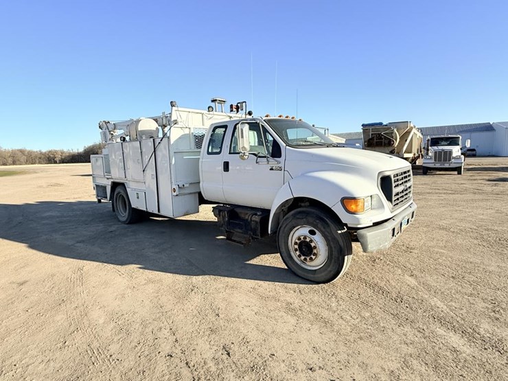 2000-ford-f650-sd-image-7