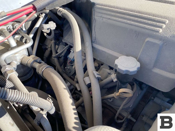 2012-chevrolet-tahoe-image-29