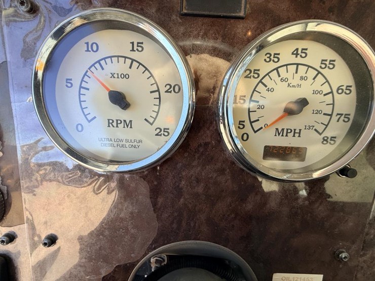 #1974-•-2008-international-eagle-day-cab-truck-tractor-image-31