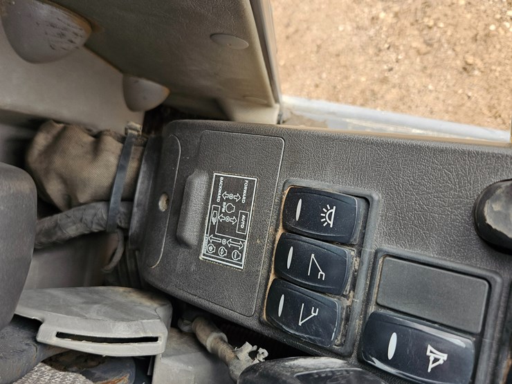 2007-volvo-ew160c-image-53