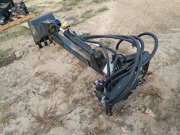 #22205-•-mini-skid-steer-articulating-backhoe-attachment-image-2