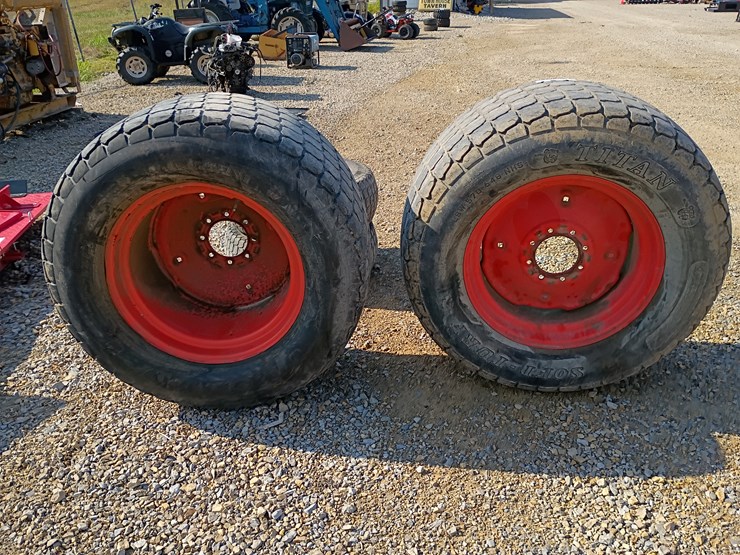 #21509-•-4--tractor-tires-w/-rims-image-5
