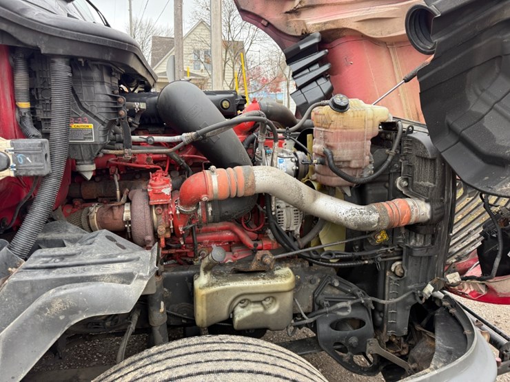 2019-international-lt-image-15