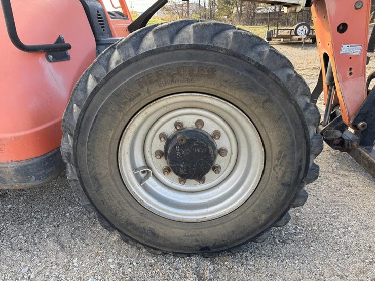 2006-jlg-g6-42a-image-57