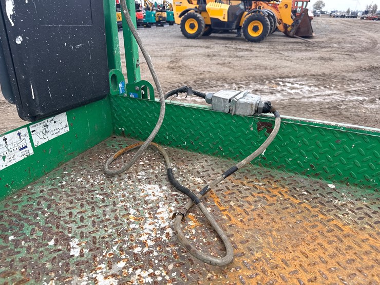 #97-•-skyjack-sj3219-scissor-lift-2207610-inv#33269-image-11