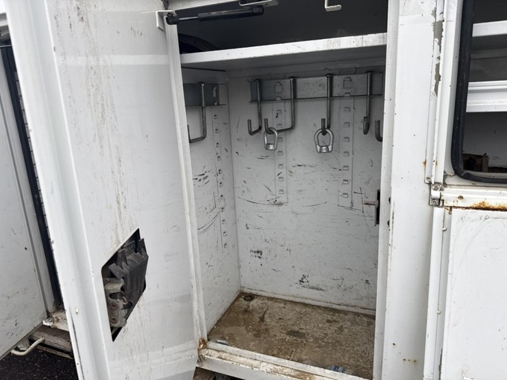 #2000-•-2014-freightliner-altec-digger-derrick-image-39