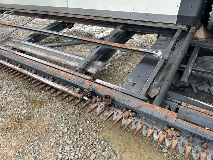 2022-mac-don-fd240-image-54