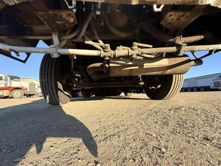 #1981-•-1990-mobil-sweeper-ahl-sweeper-truck-image-40