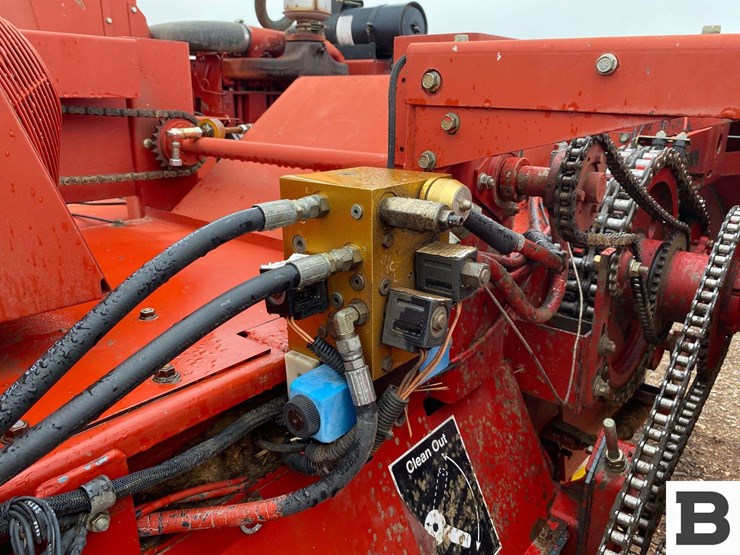 2002-new-holland-bb900-image-36