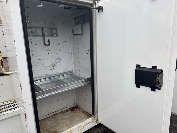 2013-international-4300-sba-image-43