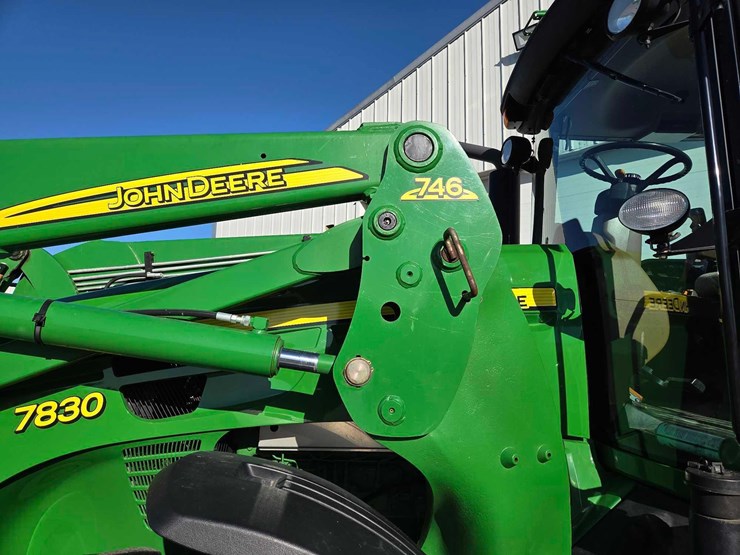 2010-john-deere-7830-image-10