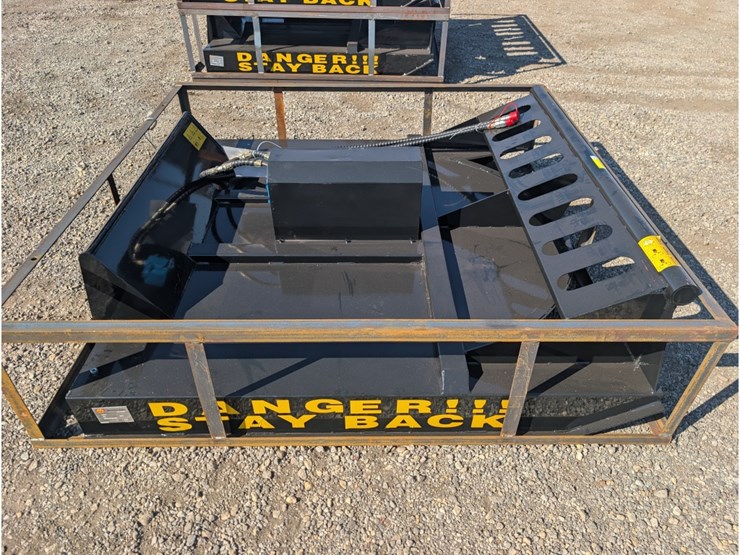 agt-skid-steer-brush-cutter-72"-image-4