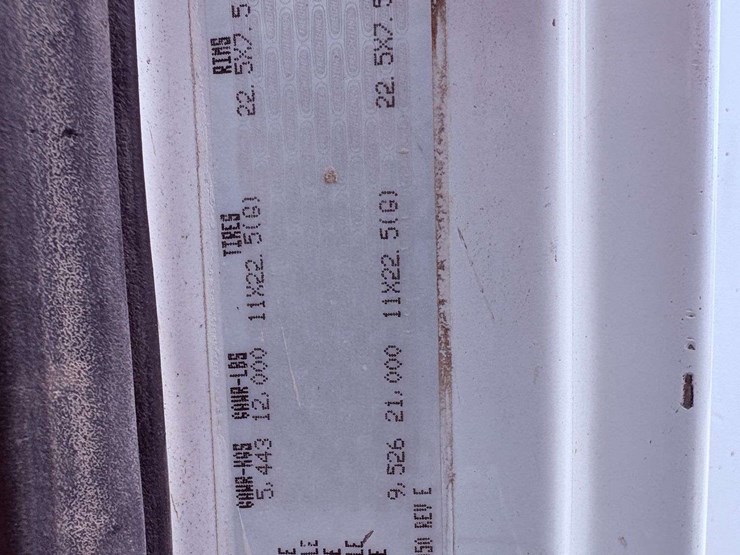 1998-freightliner-fl70-image-72