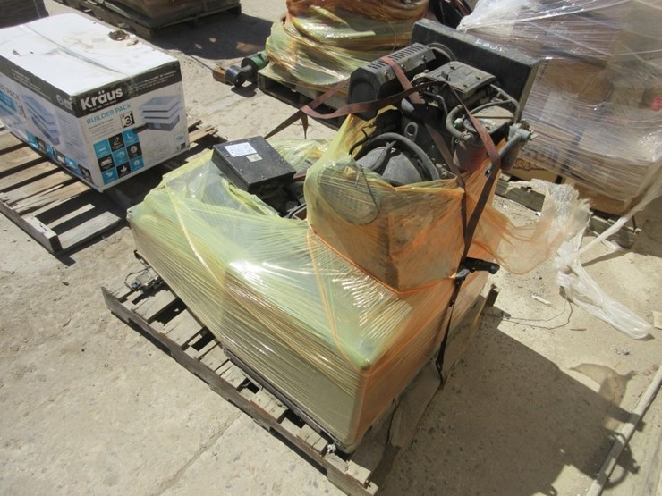 lot-of-misc-gas-generators,-gas-engines-&-parts-image-2